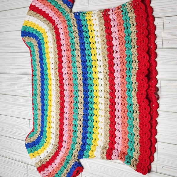 WILDFOX vibrant glow stassi short sleeve sweater, size medium - Picture 7 of 8